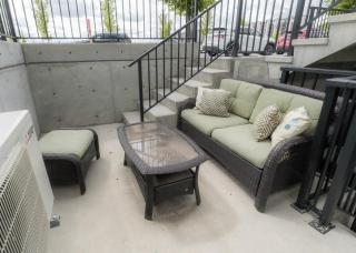 YYC Retreat - Near Mountains & Airport - 9