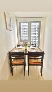 LizJen Staycation - 6