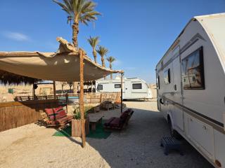 Glamping Caravans In the Crater- גלמפינג קרוואנים במכתש - 8