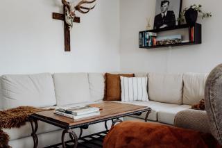 The Lilly Pad - Hokitika - 4