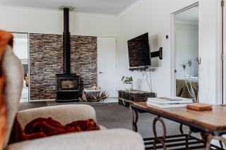 The Lilly Pad - Hokitika - 1