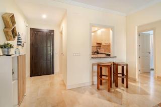 Appartement cosy avec piscine & plage à 5 min à pied - 4