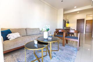 Modern apartment steps from the Malecón and the beach - 0