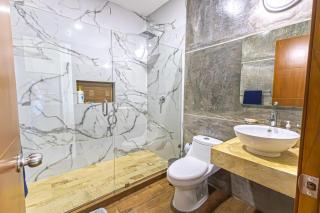 Modern apartment steps from the Malecón and the beach - 6