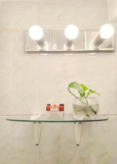 Habitación con baño cercana a metro - 4