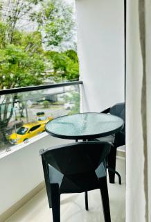 Apartamento balcón laureles estadio ED Milagros - 4