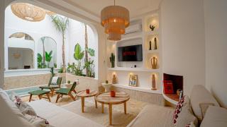 Private Riad Loulou Zitoun - rooftops - 2 pools - 4 rooms - 5