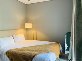 The Bridge at The Lombardy - 9