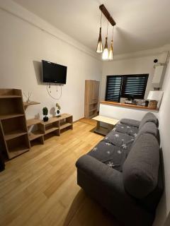 Studio Central Ro1 - 5