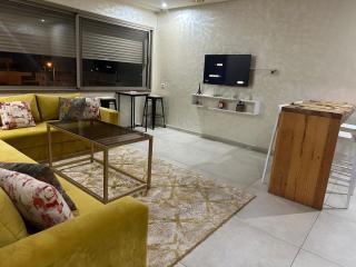 Golden Apartments - 7