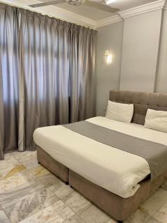 البرق للشقق المفروشة - 1