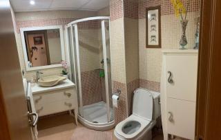 Torremolinos Retreat Parking available - 5