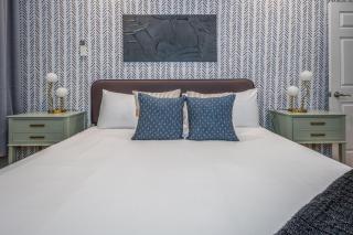 OTR by TQL, Private Rooftop, King Beds, Sleeps 8ppl, Wifi - Cincinnati - 2