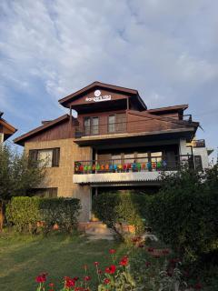 Rangers Villa Boutique Stays - 0