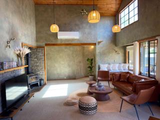 Stillwater Residence - Lakeview Serenity Retreat - 5