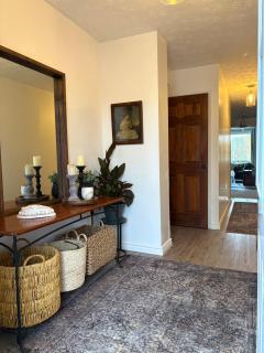 Cozy Room in Elliot Lake - 0