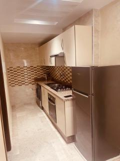 1CH & Salon,climatiseur-fibre optique-gare TGV 2min de la corniche malabata - 6