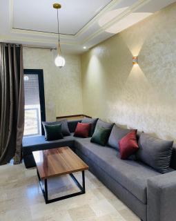 1CH & Salon,climatiseur-fibre optique-gare TGV 2min de la corniche malabata - 9