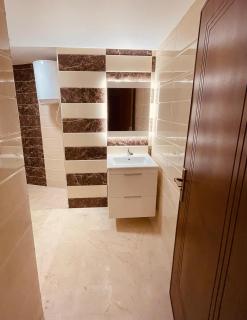 1CH & Salon,climatiseur-fibre optique-gare TGV 2min de la corniche malabata - 4