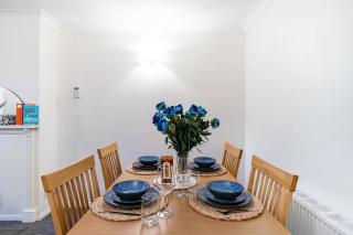 Cosy 2-Bed Maisonette in Ashford - 1