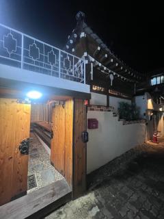 Andong Hanok Stay Traditonal House 안동별장 - 8
