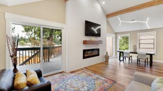 Lake Waterfront DUO Homes - 9