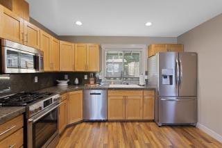 Lake Waterfront DUO Homes - 5