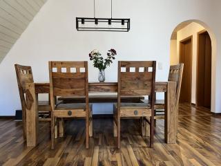 Ruby Rose - Business & Family Apartment - 9