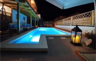 Amazing Apartment In Hvar With House Sea View - 2