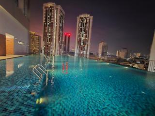 Chamber service Suites Kuala Lumpur - 0