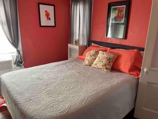 Home in Jacksonville, Illinois - 7