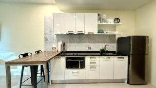 Emerald 412A - Studio with Balcony and shared Pool - 6