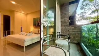 Emerald 412A - Studio with Balcony and shared Pool - 5