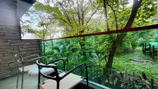 Emerald 412A - Studio with Balcony and shared Pool - 3