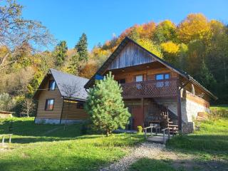 Під горою - Sheshory - 0