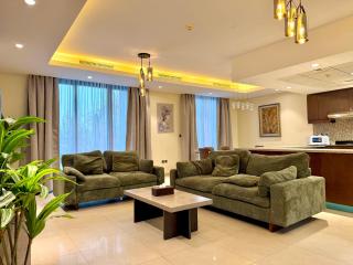 3BR Ensuite Villa in Motor City - ShamsGetaways - 8