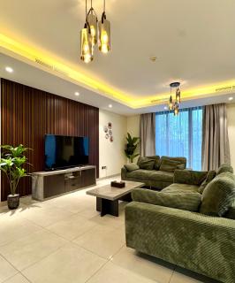 3BR Ensuite Villa in Motor City - ShamsGetaways - 9