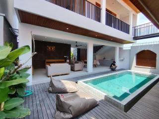 Canguu Berawa Luxury Paradise Villa - 0