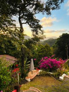 Luxury Mountain View Apartment with Balcony in Altos del Maria, Panama - 7