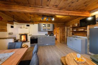 Hungarhub Hütte - 3