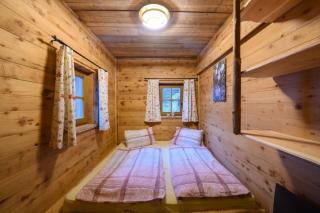 Hungarhub Hütte - 1