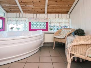 8 person holiday home in Glesborg - 5