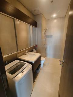 Corner Side at Tambuli Condominiums Tower F, 6-O unit - 1