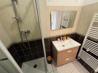 Appartement lumineux et moderne proche gare - 7