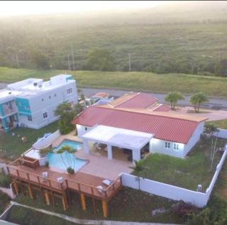 Family Beach House with an Amazing Ocean View - 7