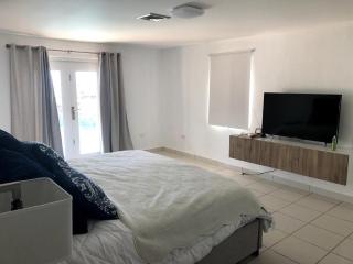 Family Beach House with an Amazing Ocean View - 1