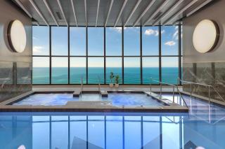 Surfers Paradise Skyline 3BR Free CP Ocean View Apartment - 6