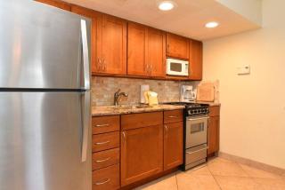 Royal Kahana 104 · RK104 West Maui Studio at BeachFront Resort w - 4