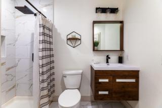 Beautiful Spanish Home near SoFi, Forum, LAX, DTLA - 3