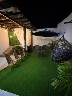 Governador Celso Ramos Townhouse with Hot Tub - 3